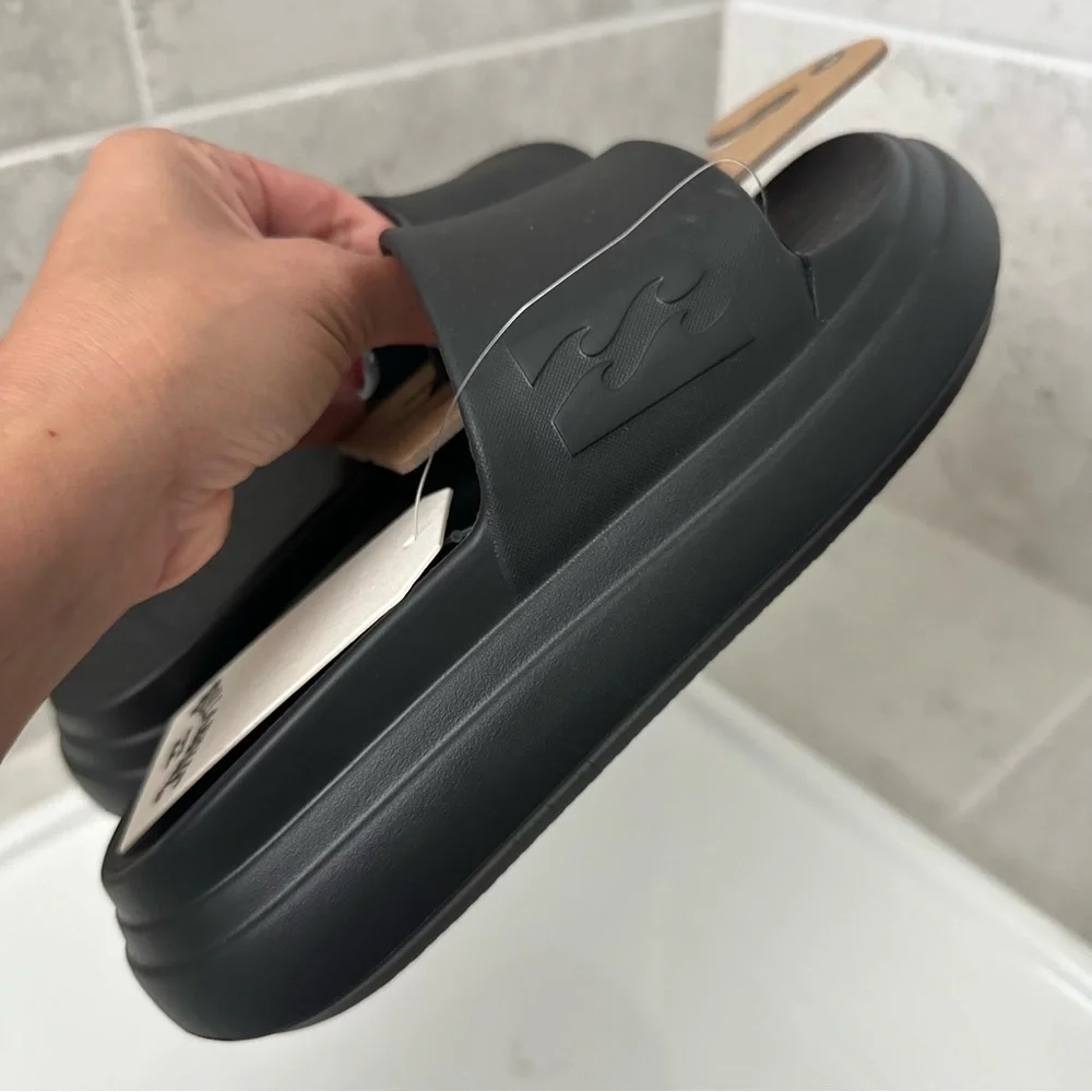 Billabong Girls Cloud Slides Size 2